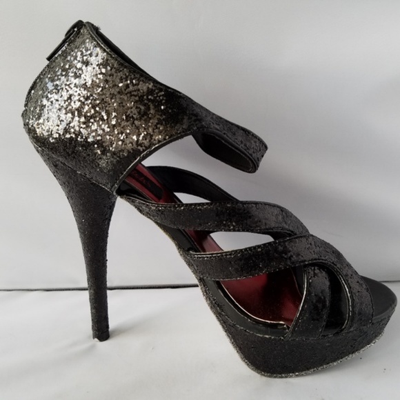 Frederick's  Black Glitter Strappy Sandals Heels - Picture 3 of 4
